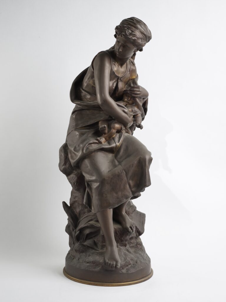 Sculpture La mère et l'enfant par Moreau